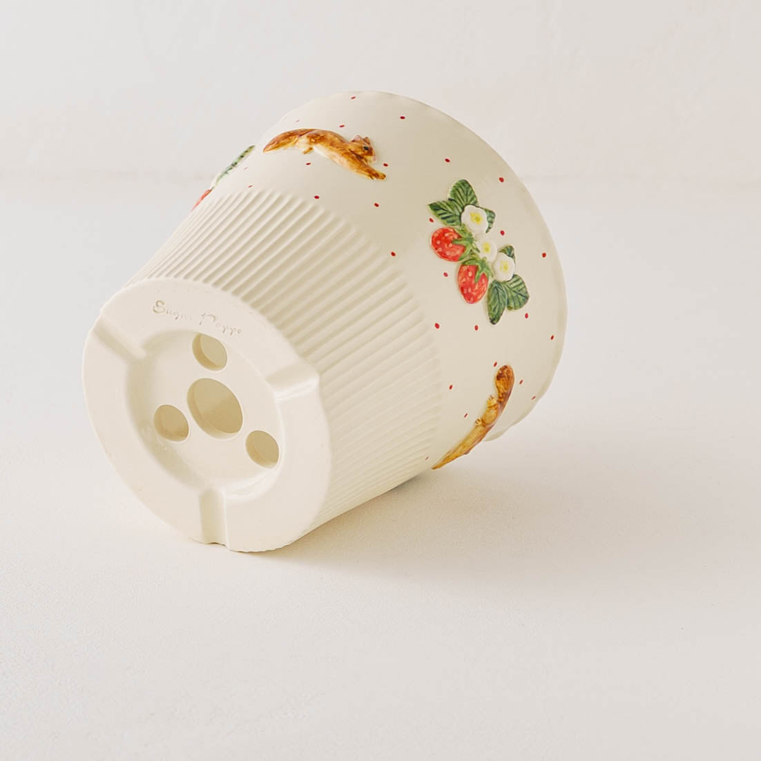 Planter Squirrel Strawberry | Sugar Poppo