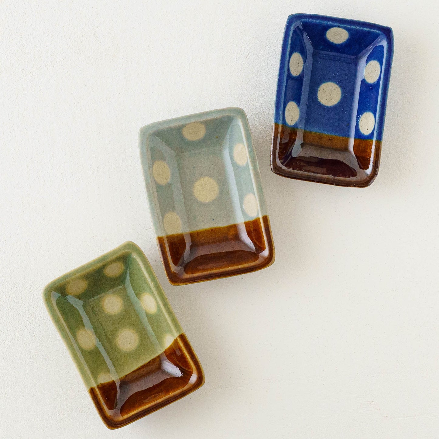 Small Square plate dot pattern, blue | Wakaba Enokida, Enokida Kiln