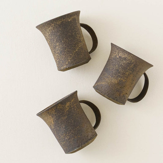 鉄釉 マグカップ|冨部咲喜子