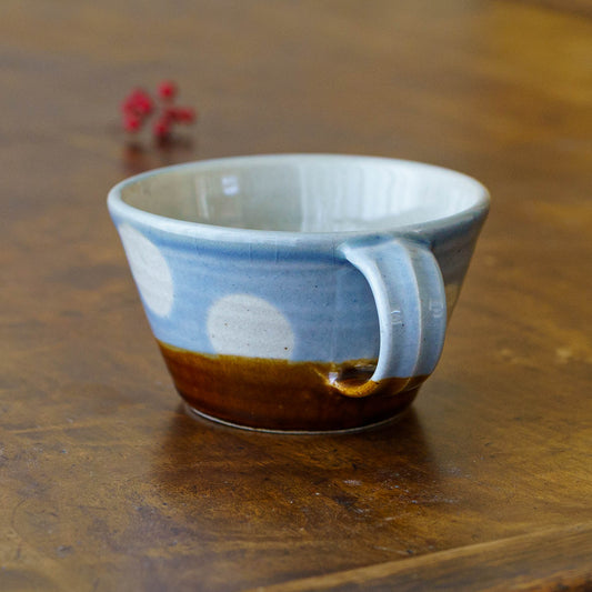 Soup cup dot pattern, light blue | Wakaba Enokida, Enokida Kiln