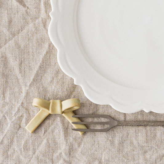 辻本路さんの箸置きリボンペールグリーン