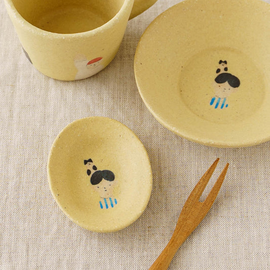 Bean Oval plate Cat and Boy Yellow A | Aya Watanuki