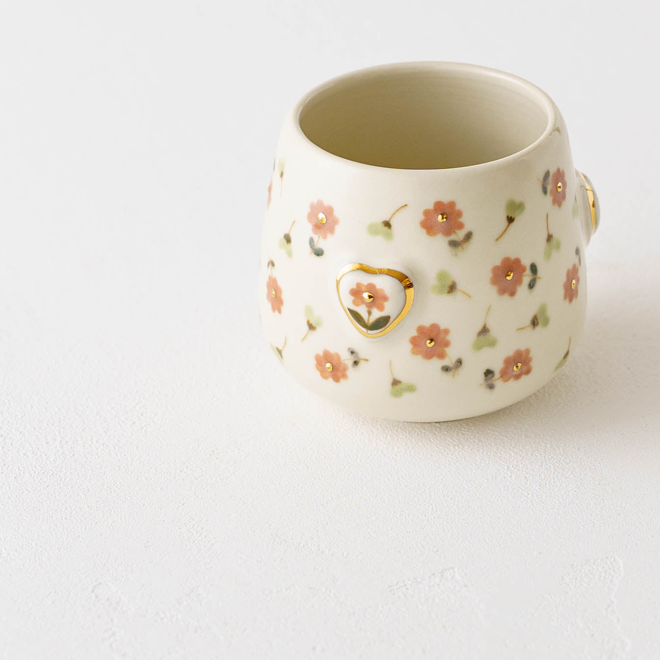 金彩レリーフカップ ピンク x 薄緑|荒井彩乃