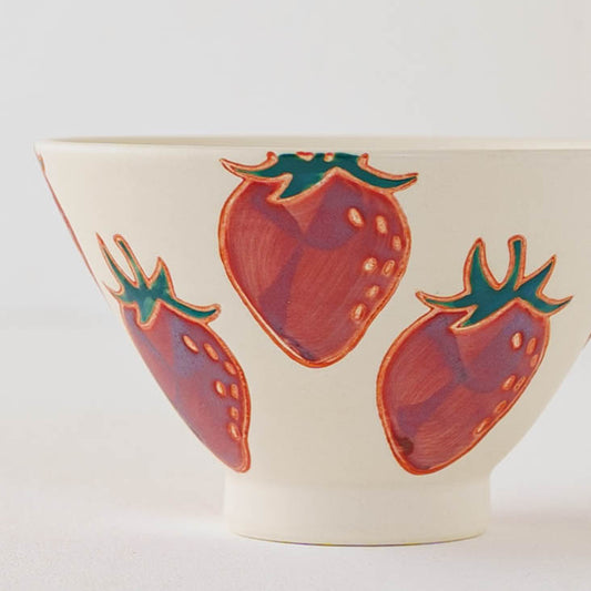 Hasamiyaki Bowl Strawberry