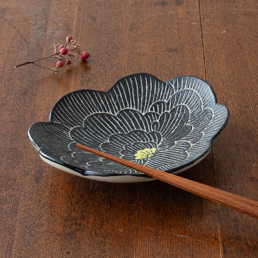 Fuuka S symmetry Black |Naoko Yoshimura