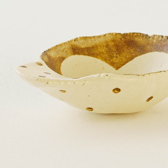 Gramame Brown | Hitsuji no Teshigoto