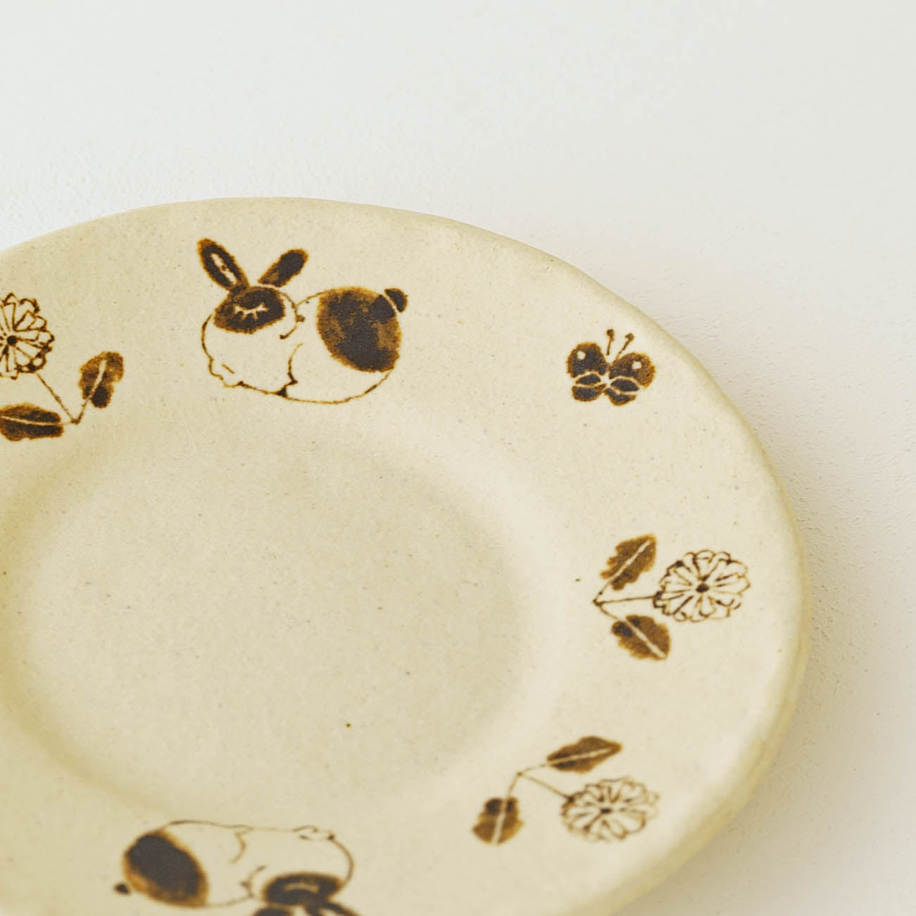 Plate Rabbit | Maruban Ceramics Factory