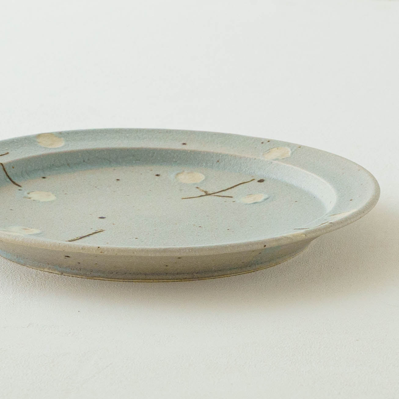 22cm rim plate flower B light blue | Harada Haruko