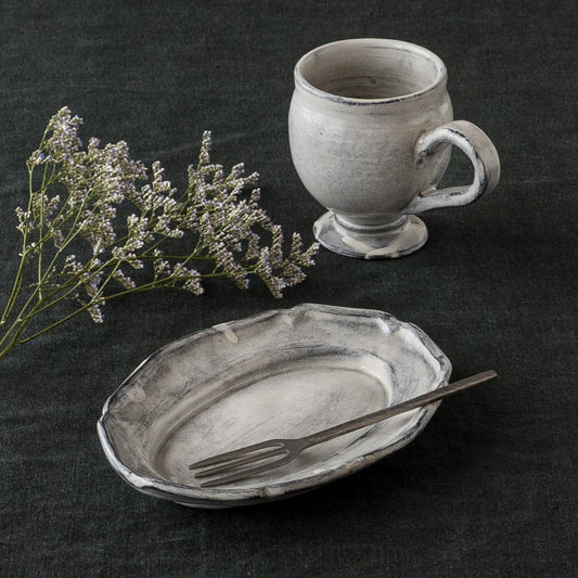 長浜由起子さんのアンティカのうつわ