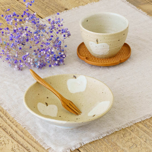 Flat bowl apple light brown x light blue | Harada Haruko