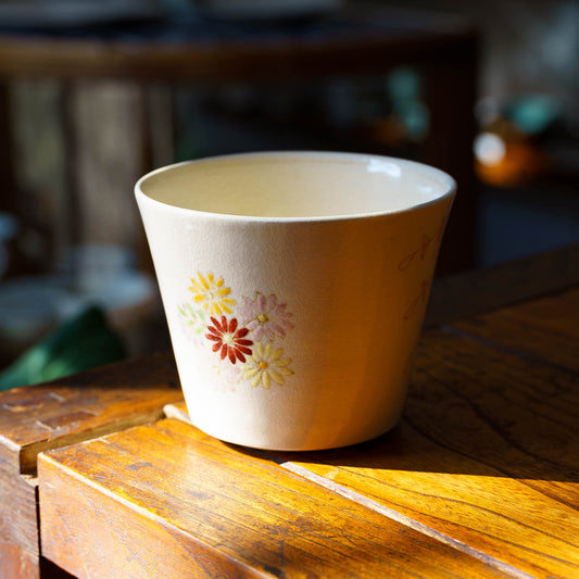 Cup Flowers | Taki Tomoda