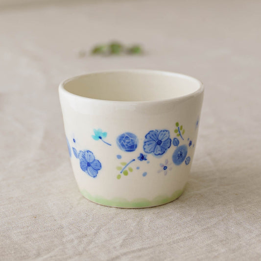 Cup Flowers and Rabbits | Kyoko Kitadai