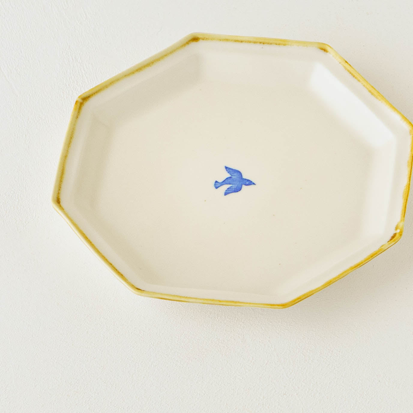Octagonal Plate, Large Chicken | Toshiyuki Haramura
