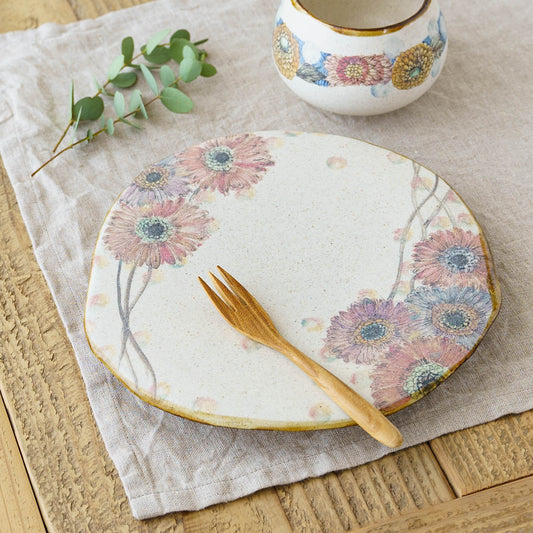 Flat plate | Sanae Higuchi