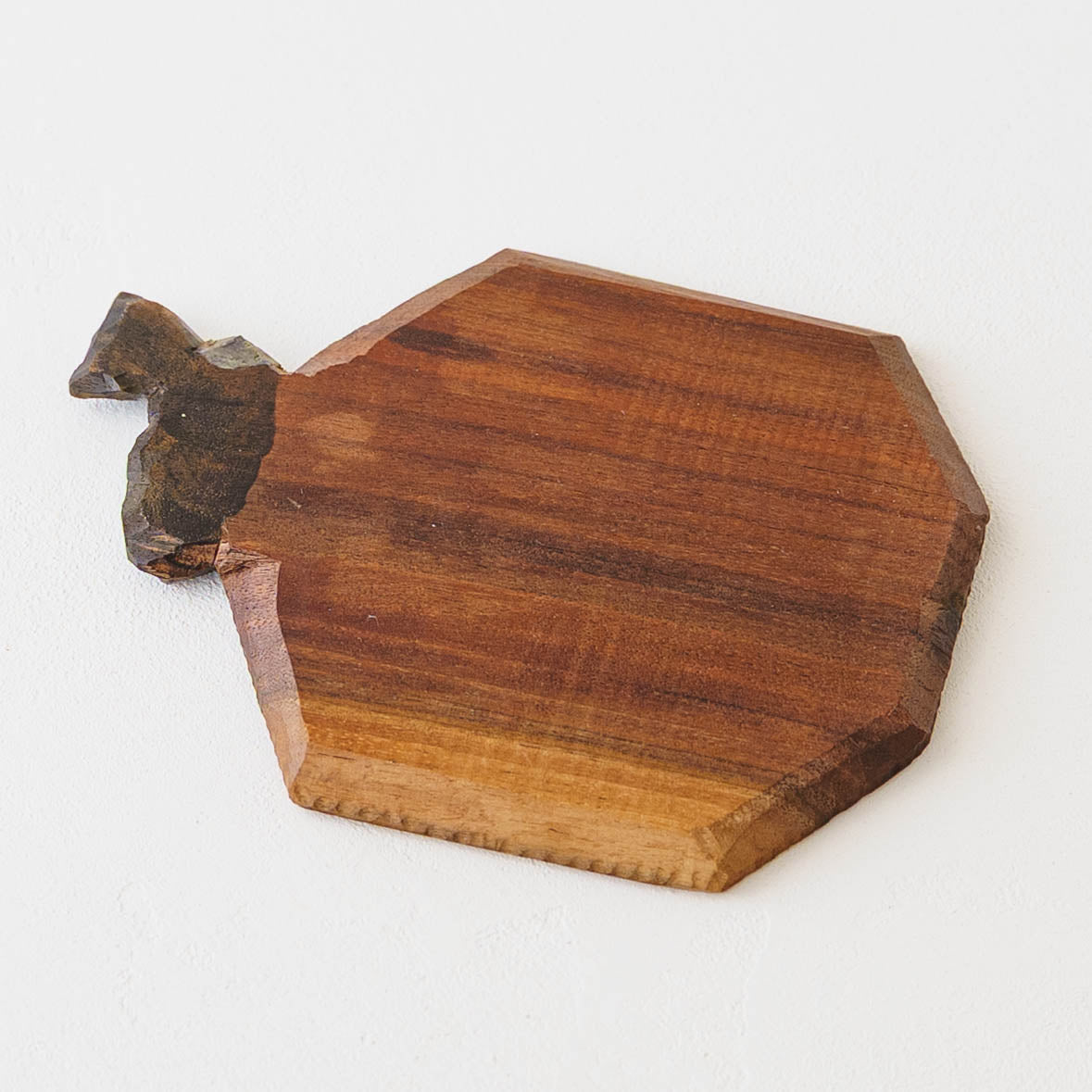 木彫りプレート D|クロミヤアイ