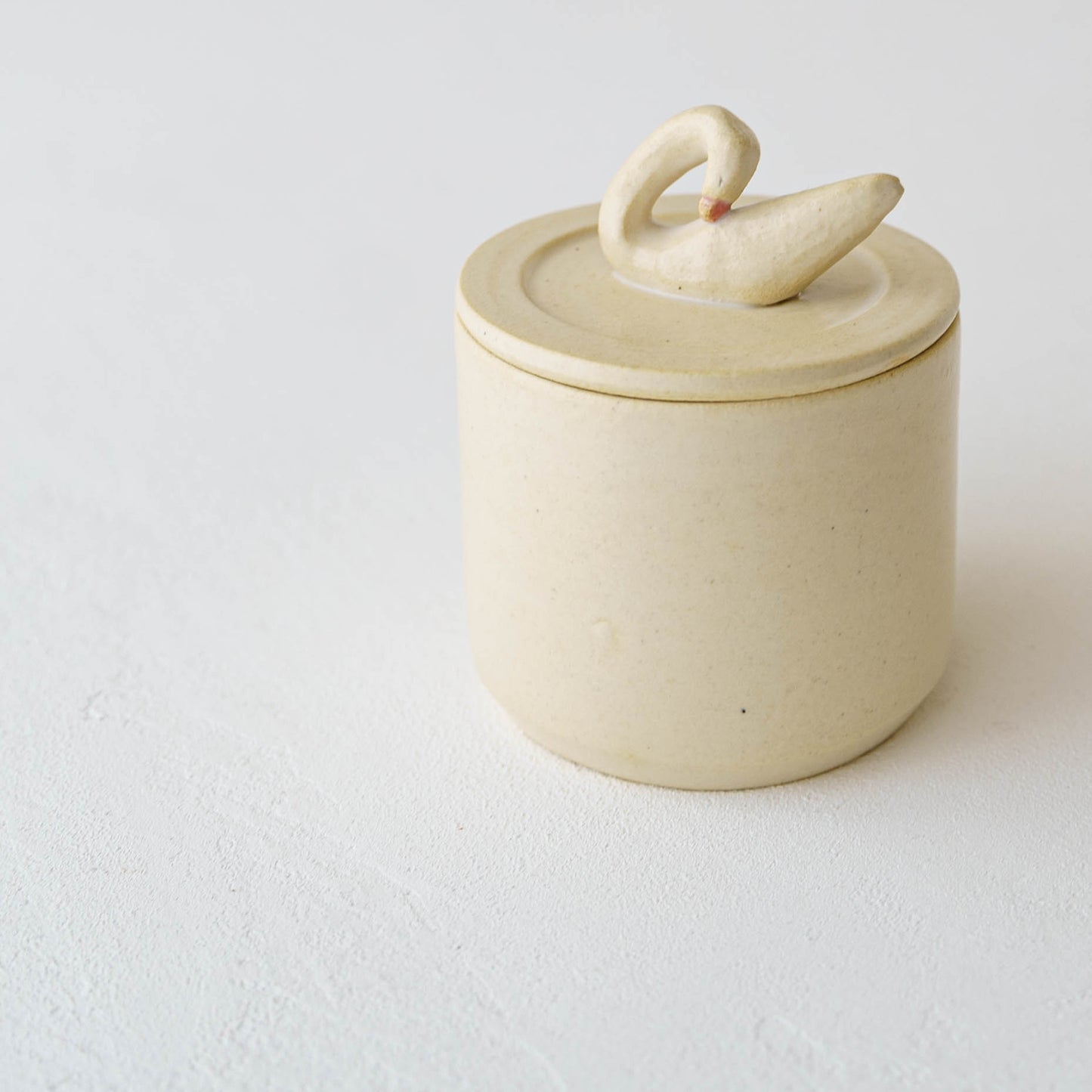 イレモノ 白鳥 A|kaori