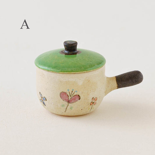 Clay pot chopstick rest flower green enamel|Naoko Ikemoto