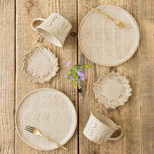 Flower patterned plate | fuji-gallery