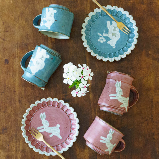 Dressing pitcher rabbit | Satsukigama