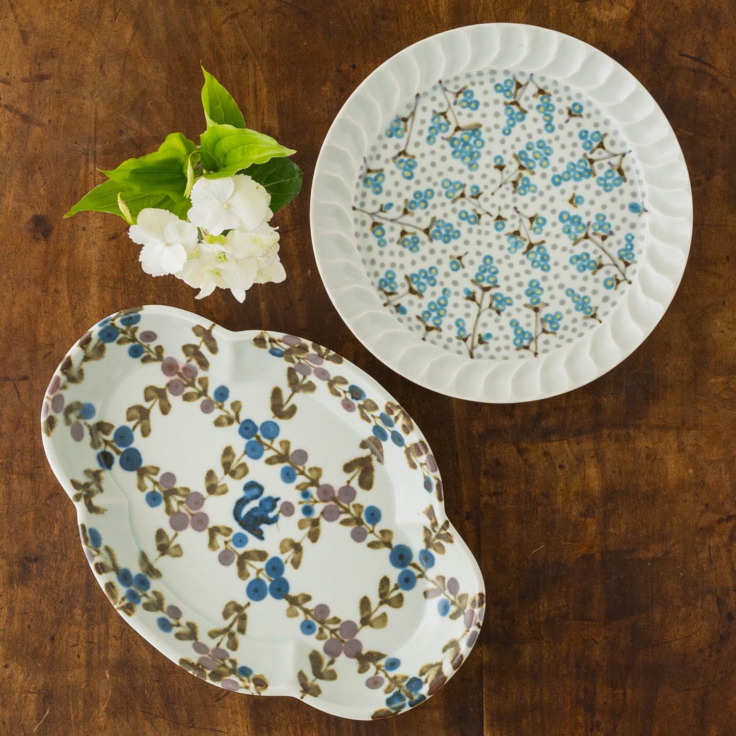 6寸リム皿 青小花しのぎ|皐月窯