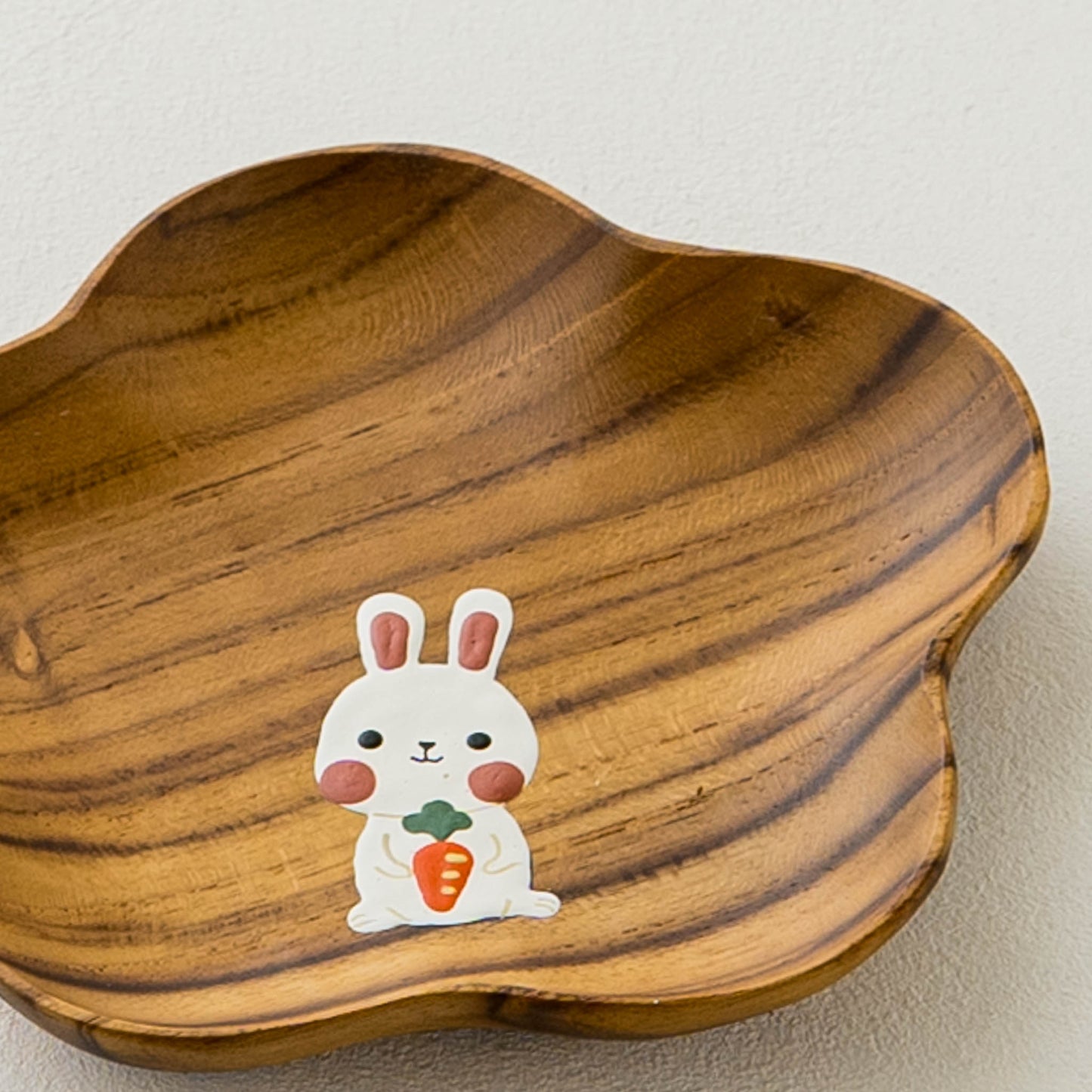器絵雑貨フラワープレート ウサギ|木絵雑貨