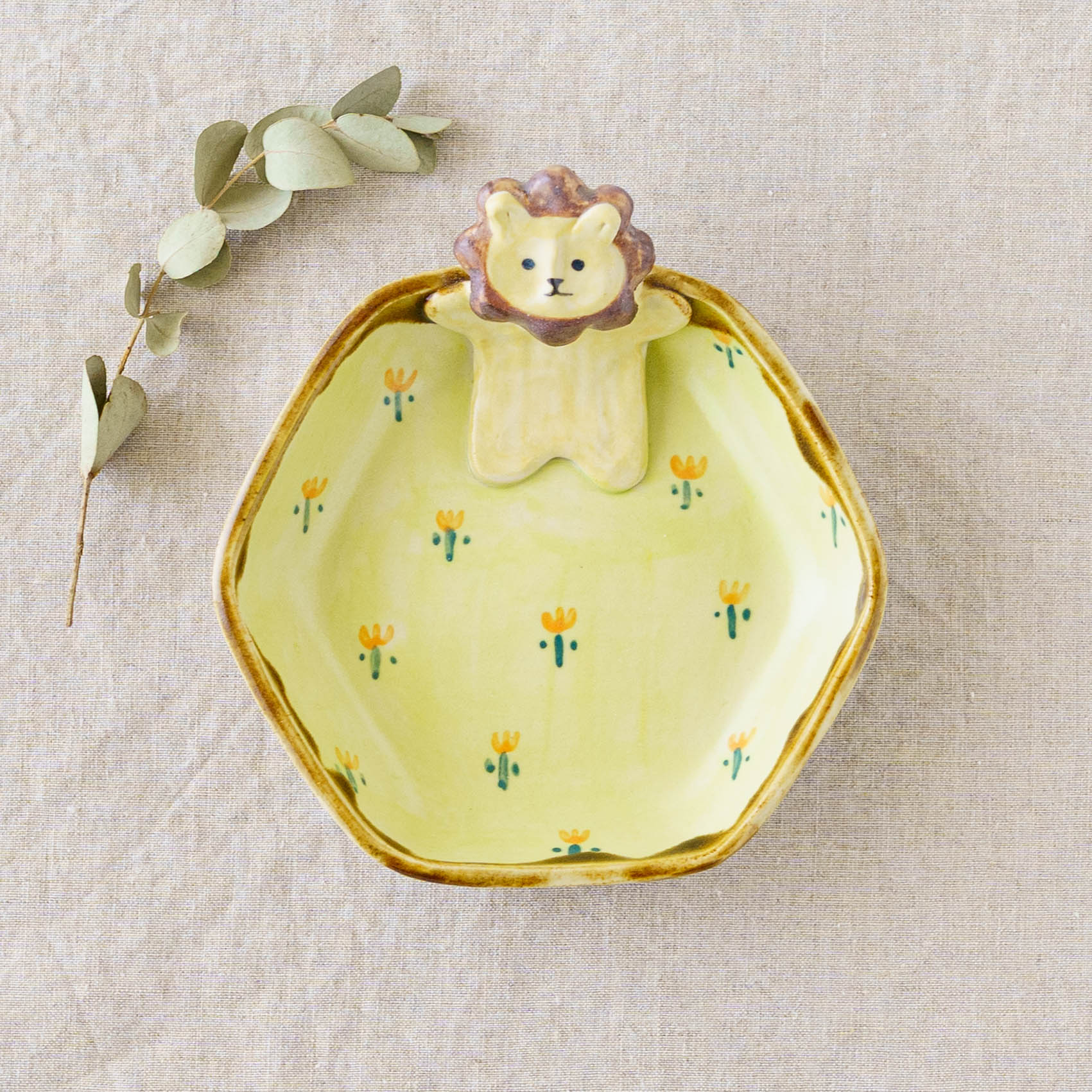 陶芸作家 梶田慶 らいおん お花 六角小皿｜窯元、作家もののうつわ通販