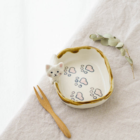 ねこ x にくきゅう 四角小皿|梶田慶