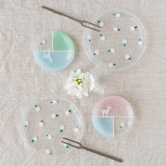 石塚悠さんの小皿お花ホワイトとどうぶつ豆皿