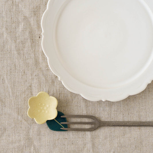 Flower chopstick rest Tulip white|Michi Tsujimoto