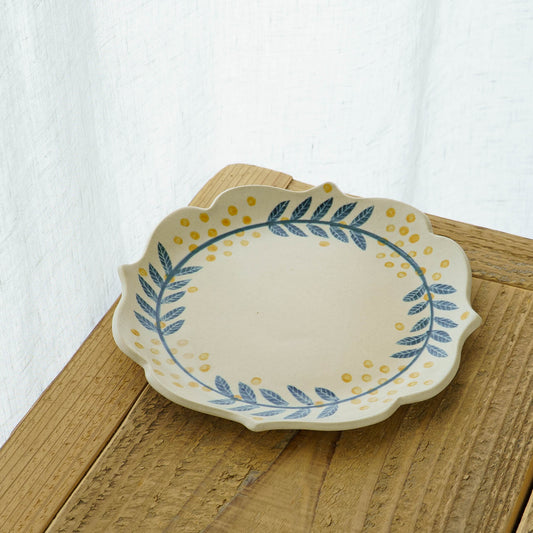 Liberty 19cm plate | Kumiko Ishikawa
