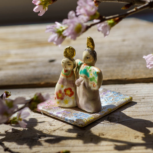 Auspicious Standing Dolls (with mat) | Hahamiya