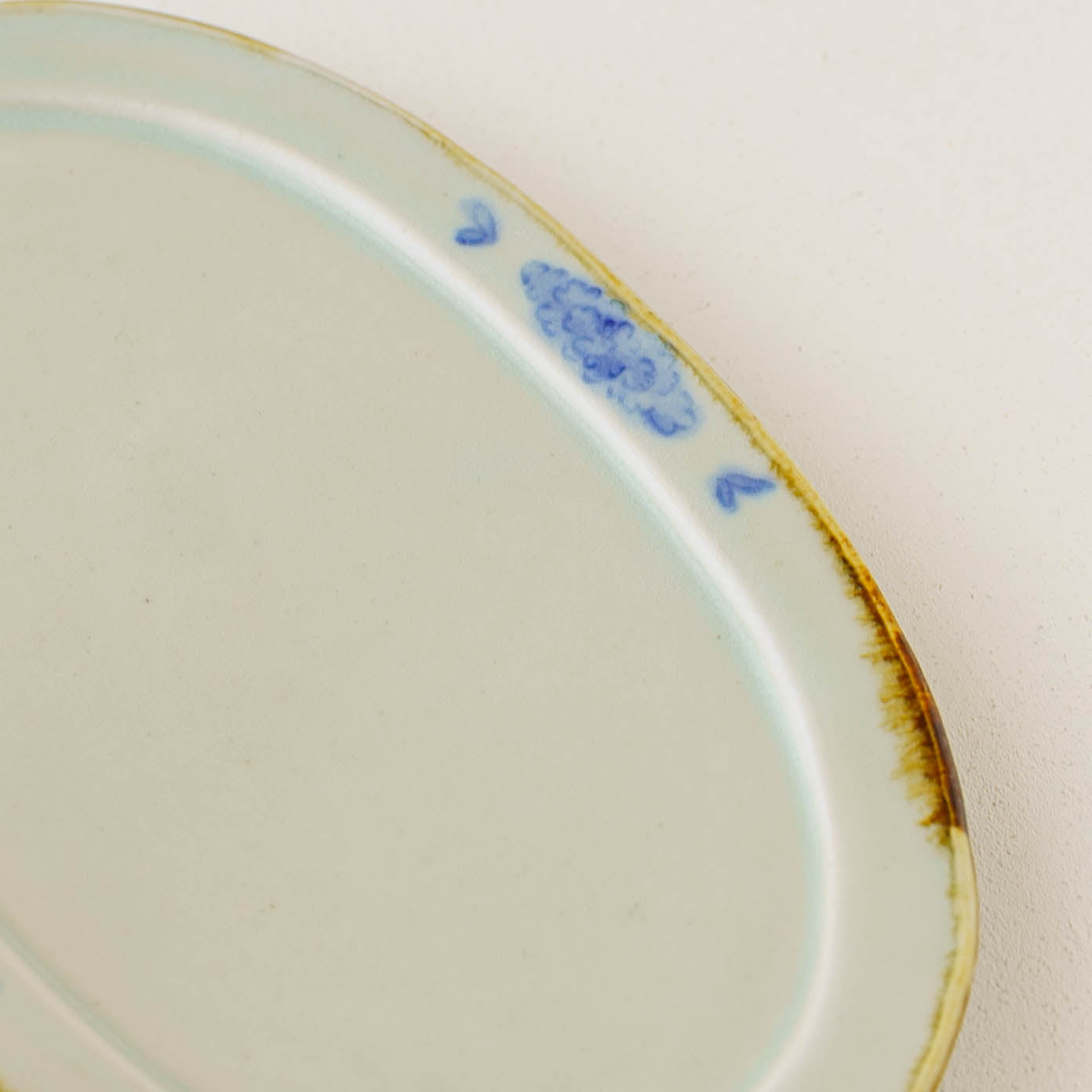 彫花紋オーバル皿|鈴木まどか