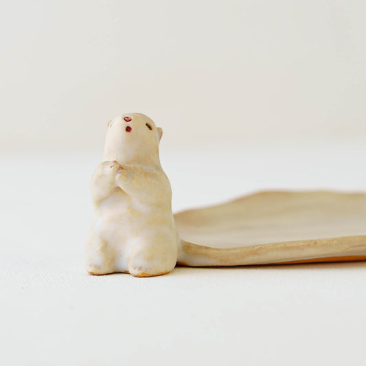 Plate squirrel|Koizumi Chiharu