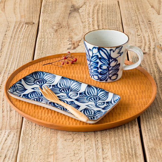 キカキカクさんの背高マグオリーブ柄とシカクトレークレマチス柄