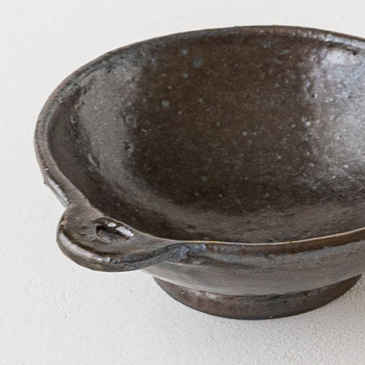 庄司理恵さんの黒手付小鉢