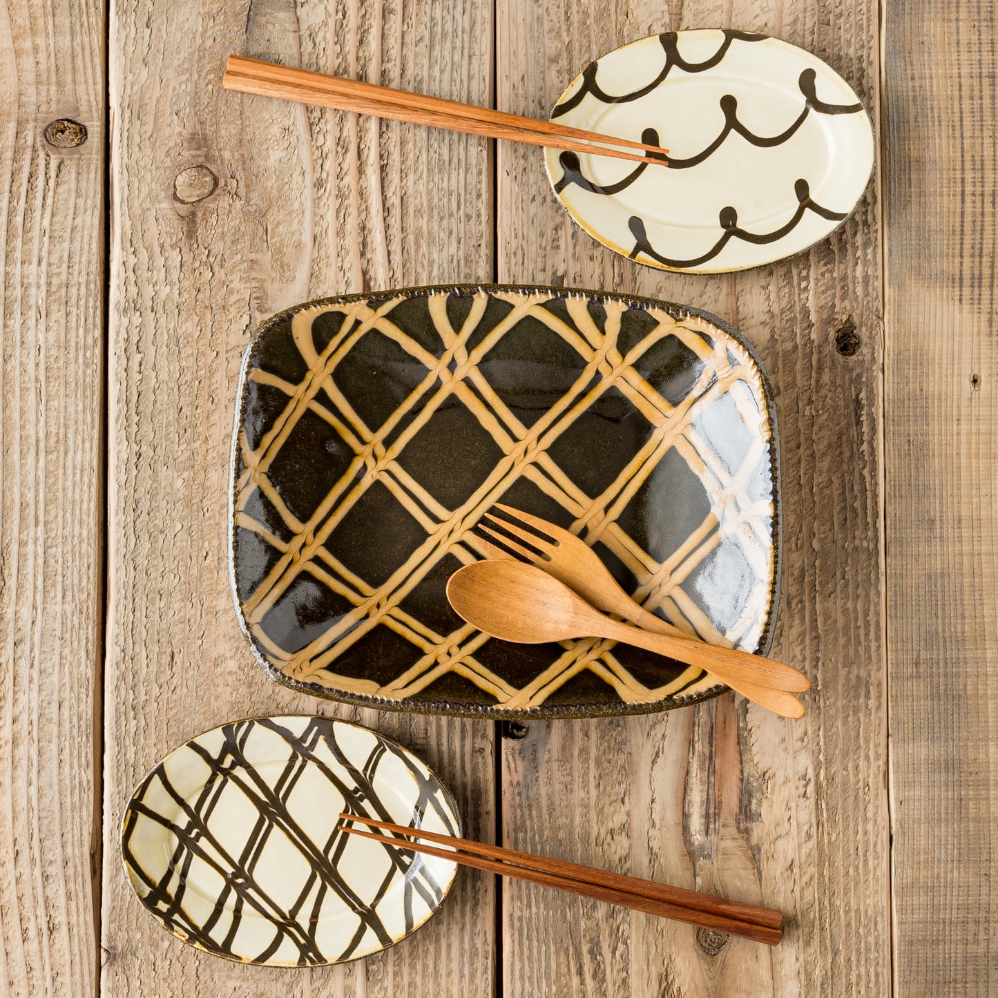 紀窯中川紀夫さんのスリップウェアのうつわ