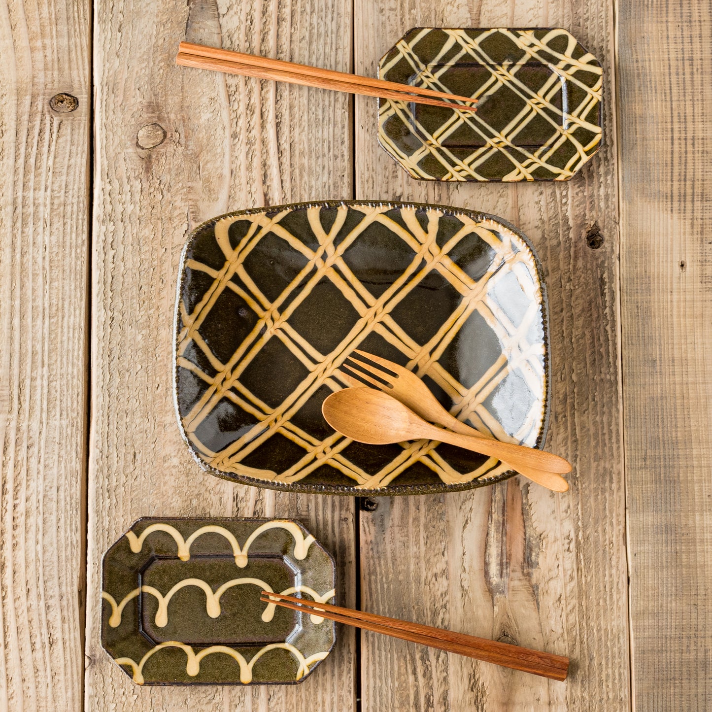 紀窯中川紀夫さんのスリップウェアのうつわ