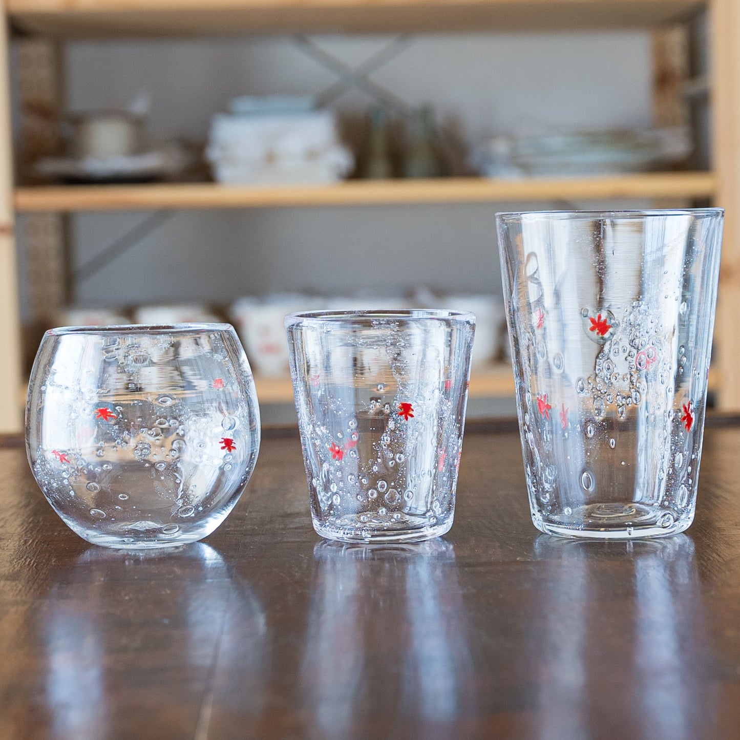 キュートでかわいい金魚に癒される極楽寺がらす工房の金魚グラス