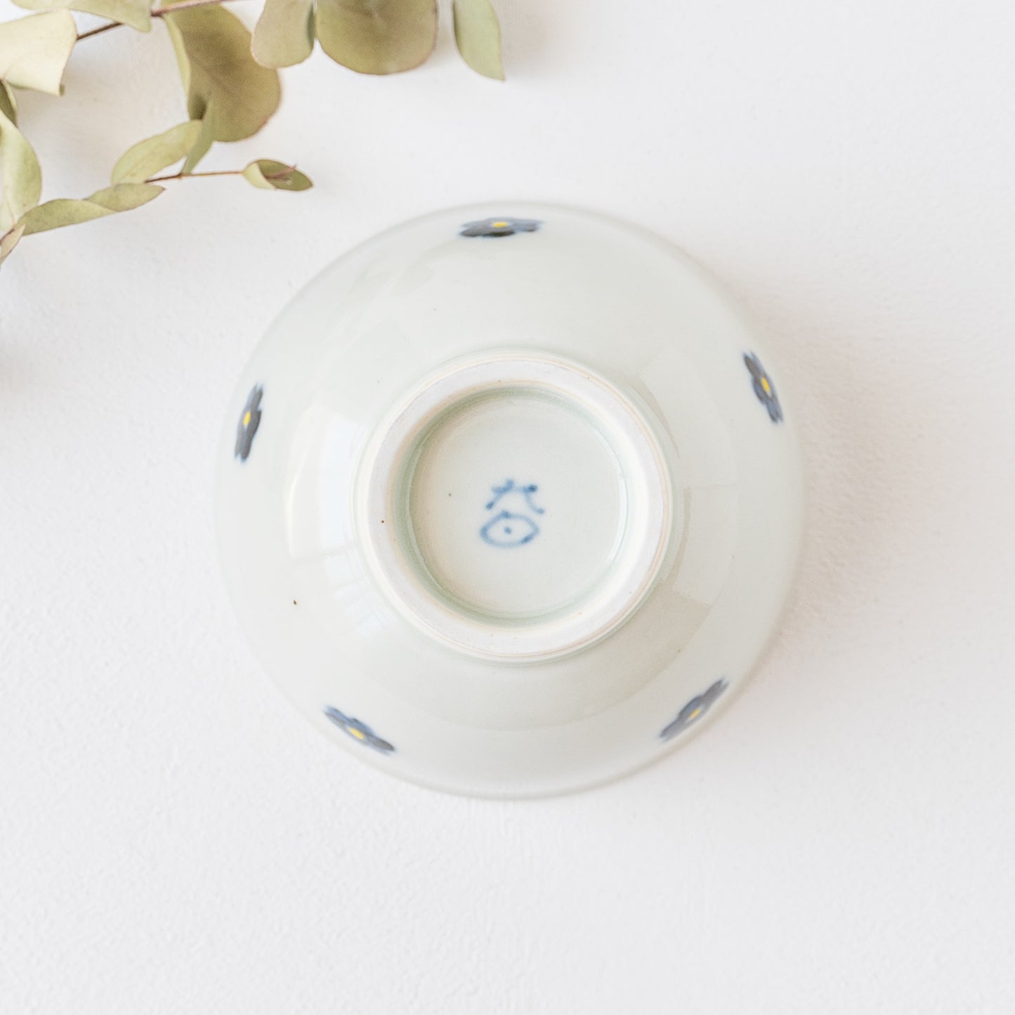 おうち時間を楽しく過ごせる有田焼大日窯のめし碗