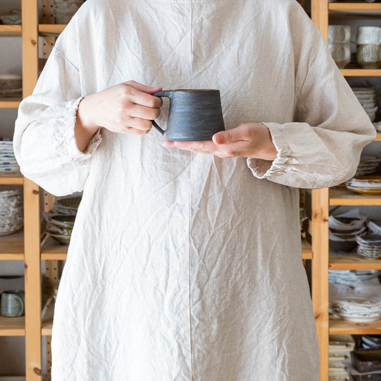 吉永哲子さんのマグカップ鉄錆