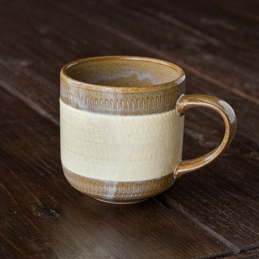 父の日ギフトにぴったりな小石原焼翁明窯元のマグ