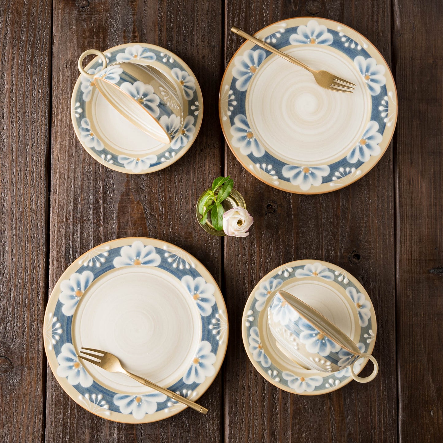 アダチノポタリさんの指描更紗のうつわ