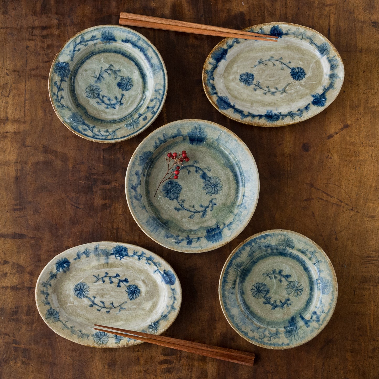 加賀美円さんの安南手のうつわ