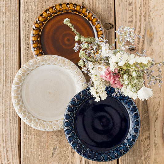 ルリアメ工房さんのケーキ皿しずく模様