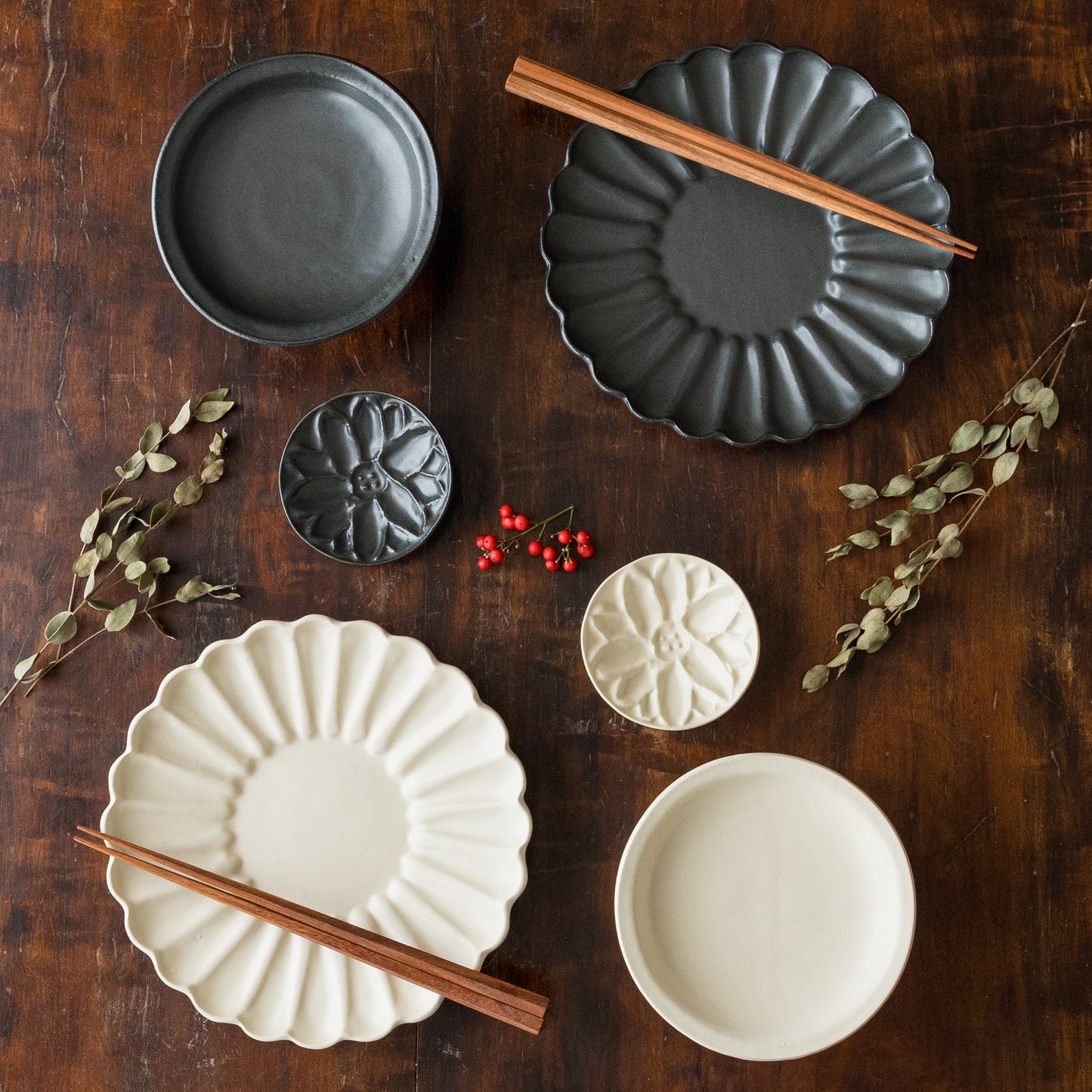 おうち時間を豊かにしてくれるyoshida potteryのうつわ