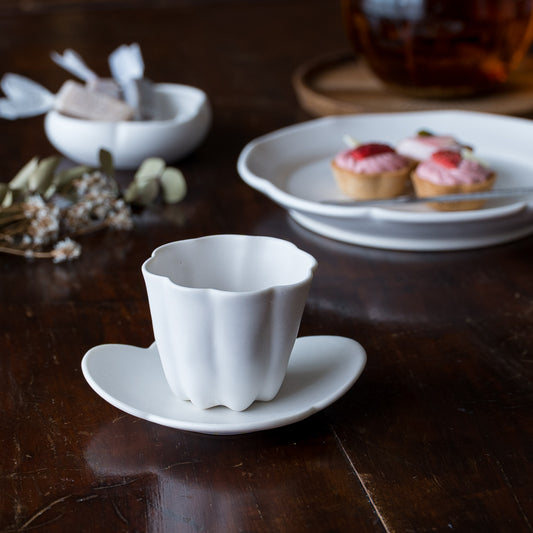 素敵なひとときが過ごせる藤村佳澄さんのカヌレ茶器