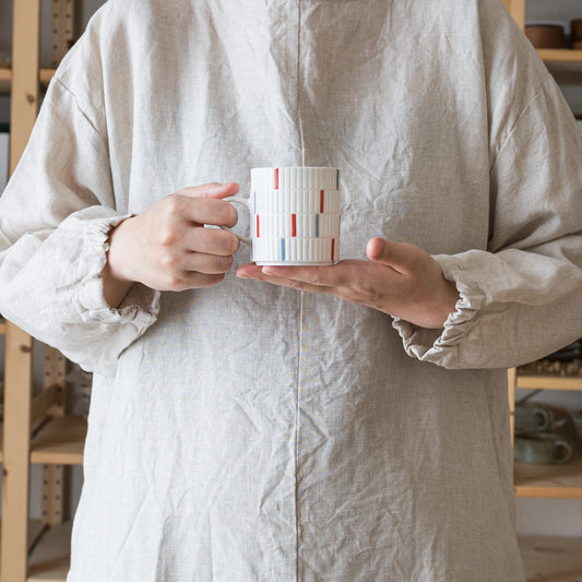 スタイリッシュでおしゃれな中川夕花里さんのタイル柄マグ