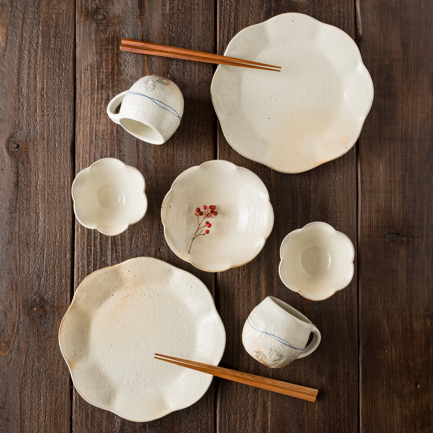 古谷製陶所さんの粉引のうつわ