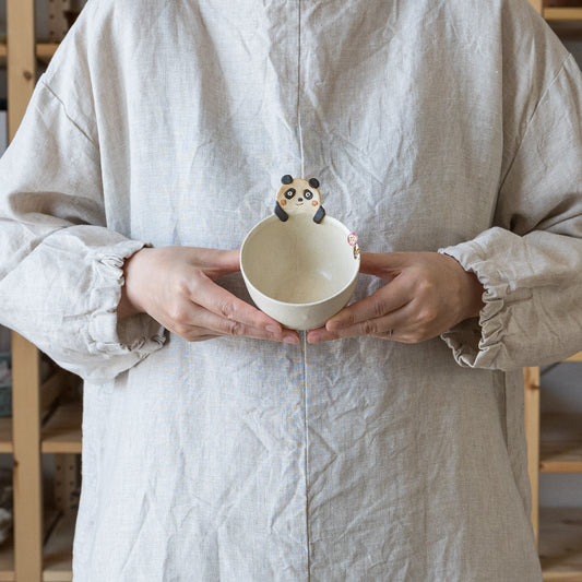 温もりを感じる山田裕恵さんの手びねりのヨーグルトカップ