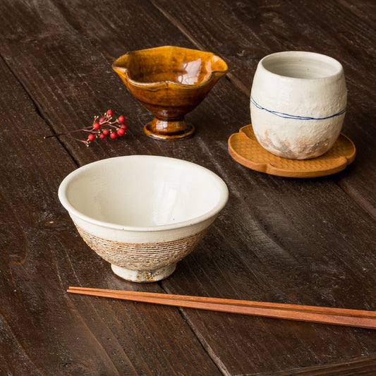 古谷製陶所さんの渕荒横彫玉渕めし碗大